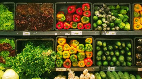 Supermarket produce display